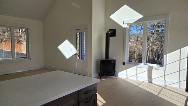 639 E Broadway A, Haverhill, MA 01830