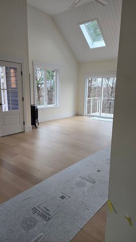 639 E Broadway A, Haverhill, MA 01830