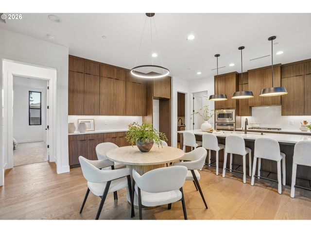 5206 N 94TH Ave, Camas, WA 98607
