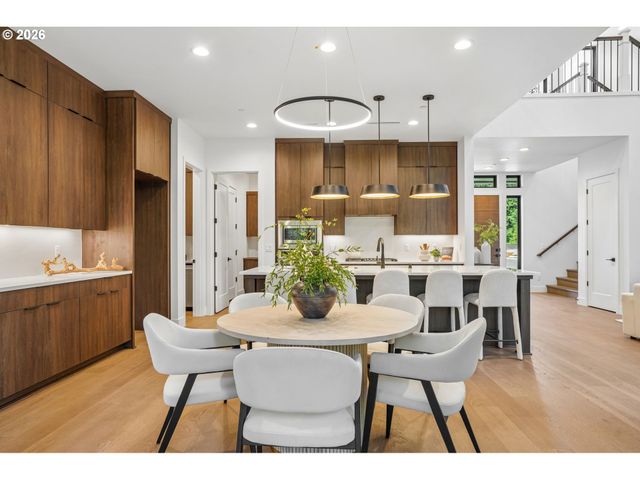 5206 N 94TH Ave, Camas, WA 98607