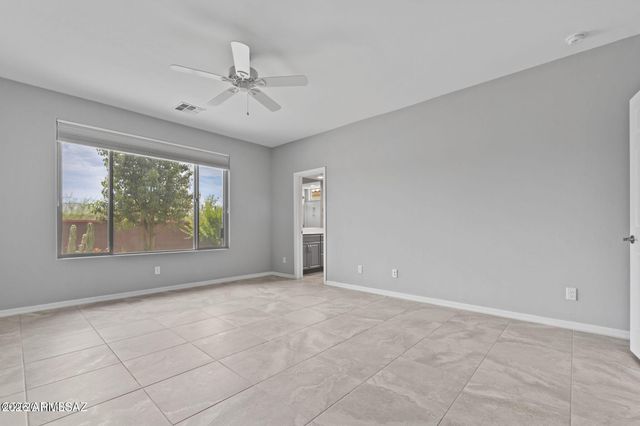 8464 N VAN CLEEVE Lane, Tucson, AZ 85743