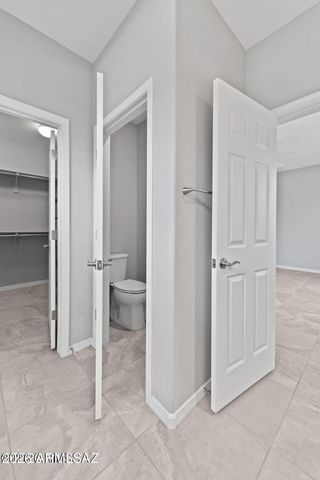 8464 N VAN CLEEVE Lane, Tucson, AZ 85743