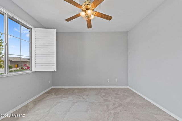 8464 N VAN CLEEVE Lane, Tucson, AZ 85743