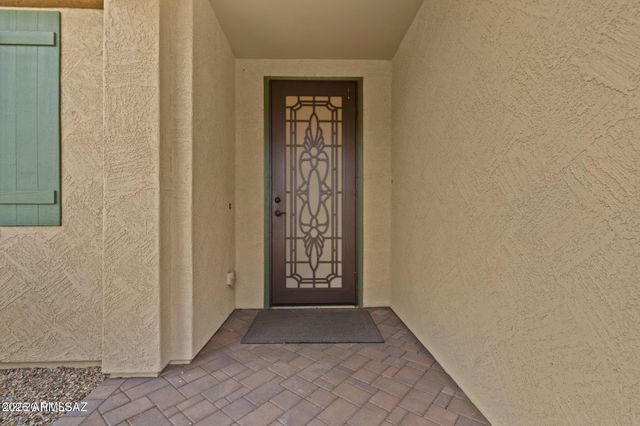 8464 N VAN CLEEVE Lane, Tucson, AZ 85743