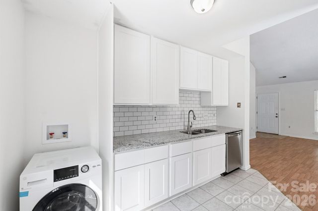 14019 Eden Court, Pineville, NC 28134