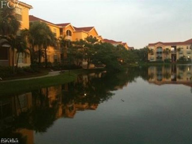 4121 Residence DR 311, Fort Myers, FL 33901