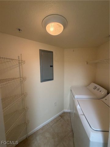 4121 Residence DR 311, Fort Myers, FL 33901