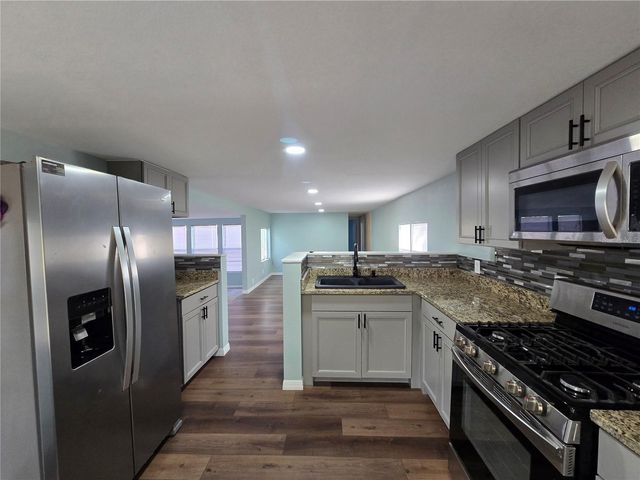 1821 NE 115TH AVENUE, Silver Springs, FL 34488