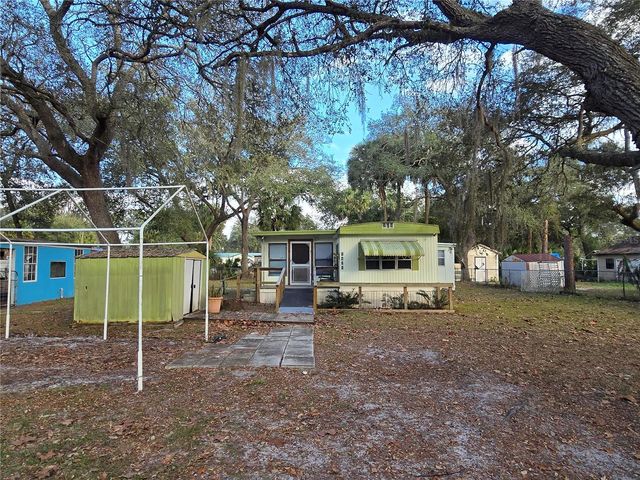 1821 NE 115TH AVENUE, Silver Springs, FL 34488