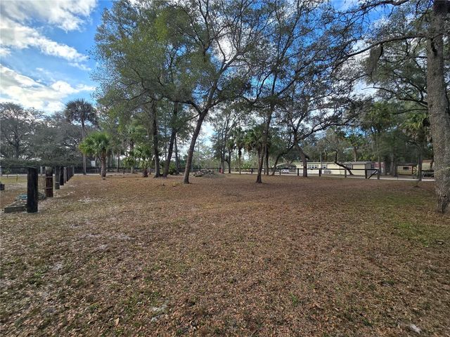 1821 NE 115TH AVENUE, Silver Springs, FL 34488