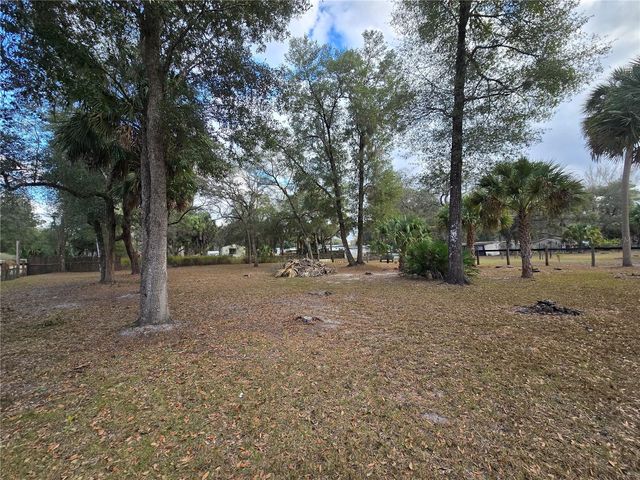 1821 NE 115TH AVENUE, Silver Springs, FL 34488