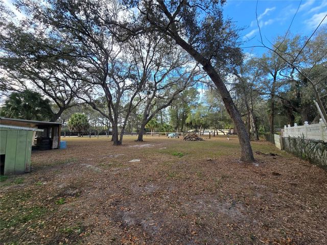 1821 NE 115TH AVENUE, Silver Springs, FL 34488