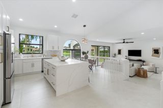 19887 Dinner Key Drive, Boca Raton, FL 33498