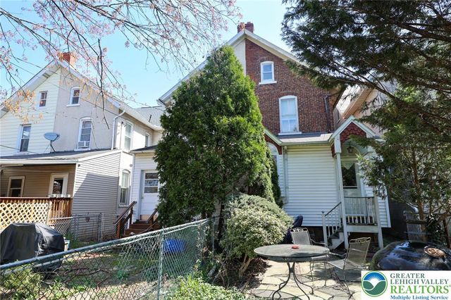 525 3rd Avenue, Bethlehem City, PA 18018