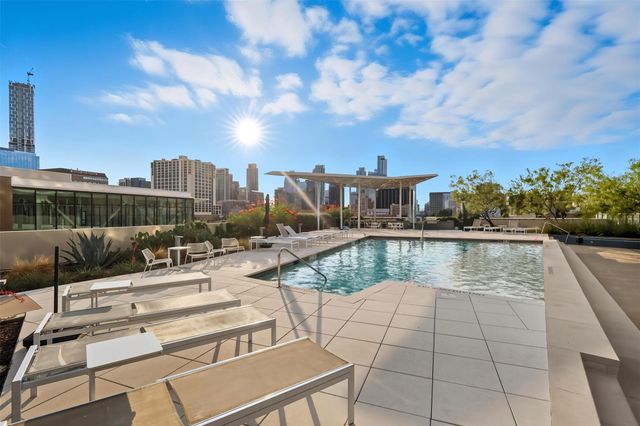 800 Embassy DR 320, Austin, TX 78702