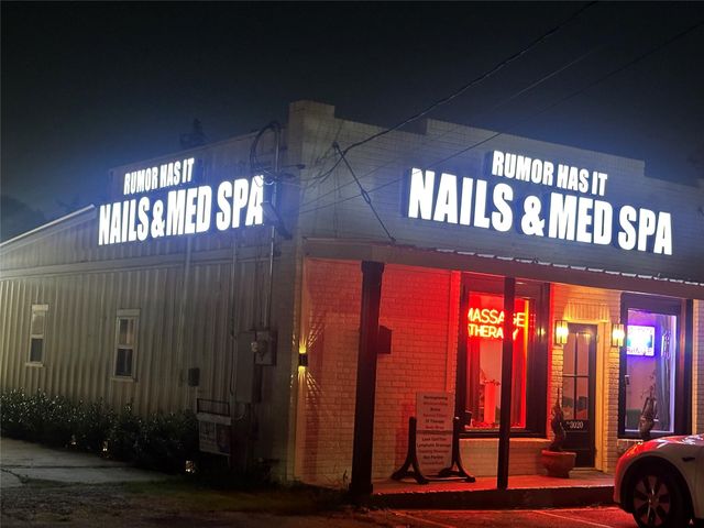 3020 Houston Avenue, Houston, TX 77009