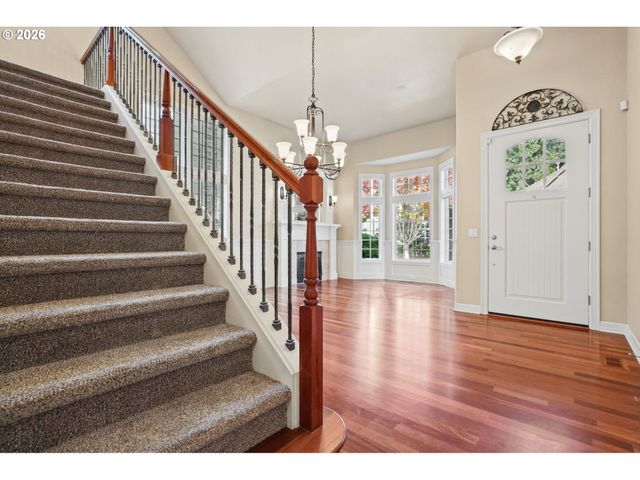 2240 TURNBERRY Ct, Eugene, OR 97401