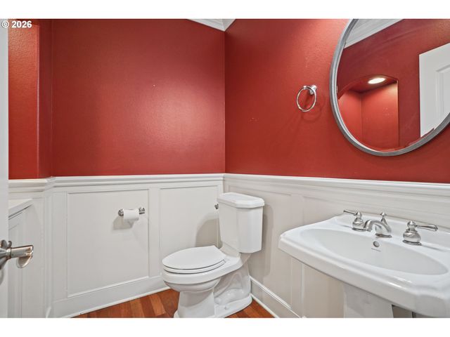 2240 TURNBERRY Ct, Eugene, OR 97401