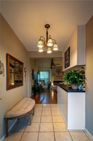 212 Golfview Drive, Hilltop Lakes, TX 77871