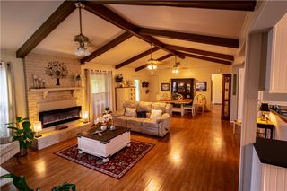 212 Golfview Drive, Hilltop Lakes, TX 77871