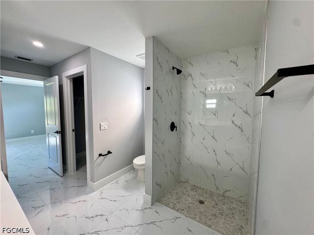 719 Ledge ST, Lehigh Acres, FL 33972