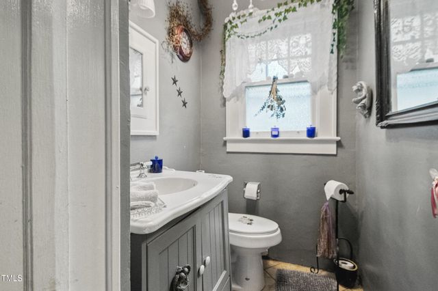 301 Harris Avenue, Raeford, NC 28376