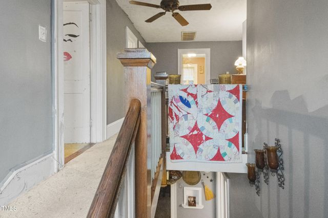 301 Harris Avenue, Raeford, NC 28376