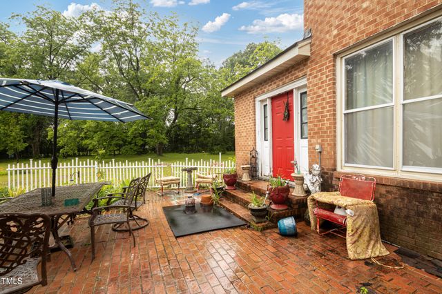 301 Harris Avenue, Raeford, NC 28376