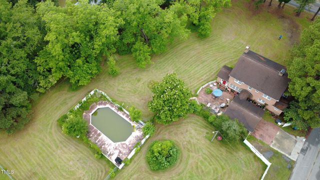 301 Harris Avenue, Raeford, NC 28376