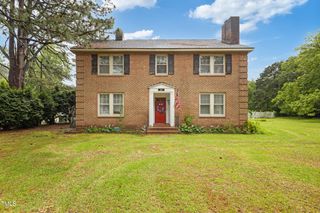 301 Harris Avenue, Raeford, NC 28376
