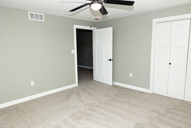 701 Hickory St, Janesville, IA 50647