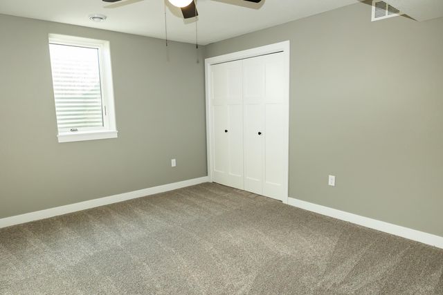 701 Hickory St, Janesville, IA 50647