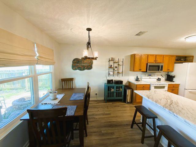 1606 Saint Andrews Dr, Murfreesboro, TN 37128