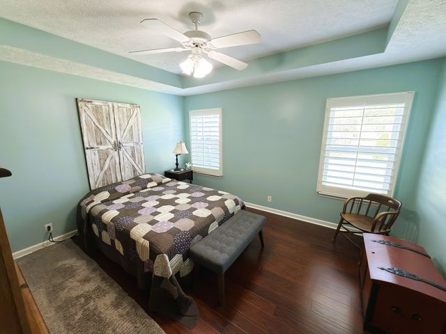 1606 Saint Andrews Dr, Murfreesboro, TN 37128