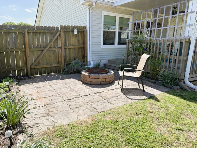 1606 Saint Andrews Dr, Murfreesboro, TN 37128