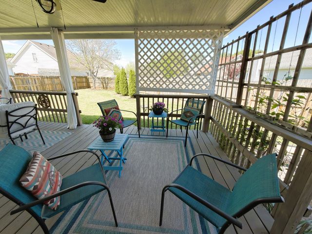 1606 Saint Andrews Dr, Murfreesboro, TN 37128