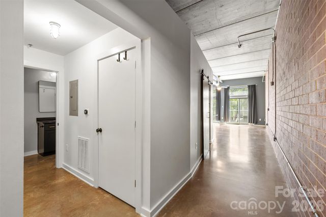 626 N Graham Street 205, Charlotte, NC 28202