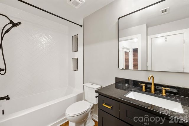 626 N Graham Street 205, Charlotte, NC 28202