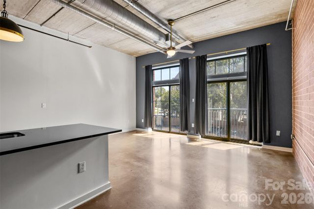626 N Graham Street 205, Charlotte, NC 28202