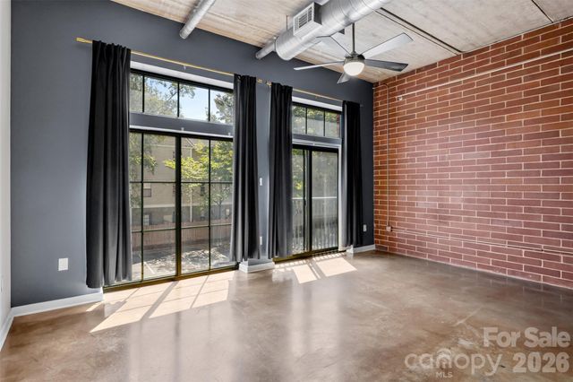 626 N Graham Street 205, Charlotte, NC 28202