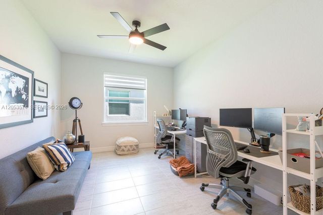 10305 SW Captiva Dr, Port St. Lucie, FL 34987