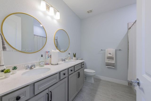10305 SW Captiva Dr, Port St. Lucie, FL 34987
