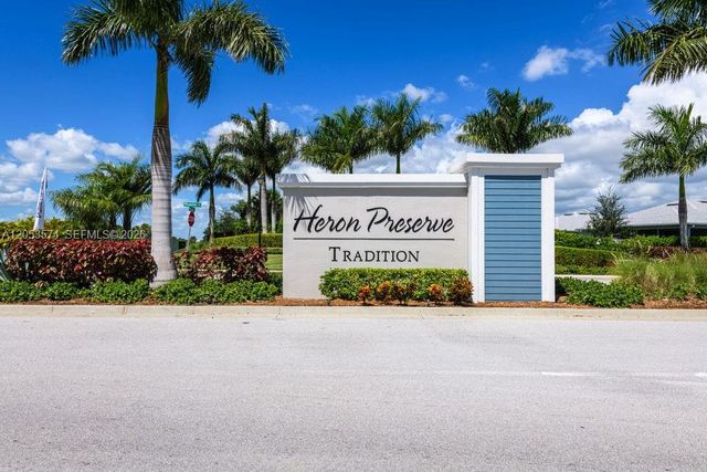 10305 SW Captiva Dr, Port St. Lucie, FL 34987