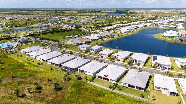 10305 SW Captiva Dr, Port St. Lucie, FL 34987