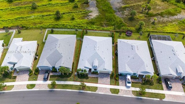 10305 SW Captiva Dr, Port St. Lucie, FL 34987