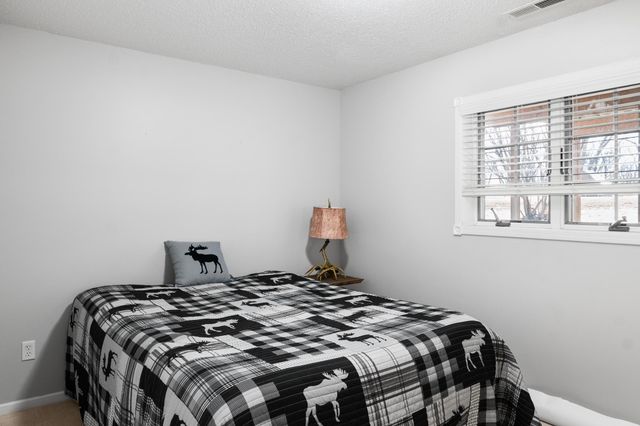 682 150th Avenue NE, Mayville, ND 58257