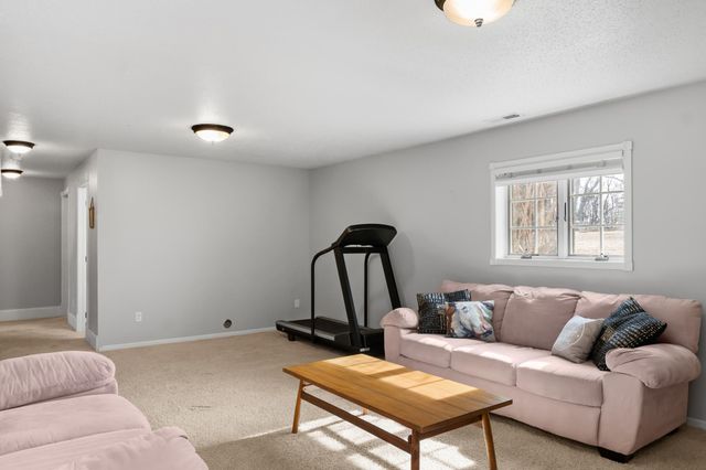 682 150th Avenue NE, Mayville, ND 58257