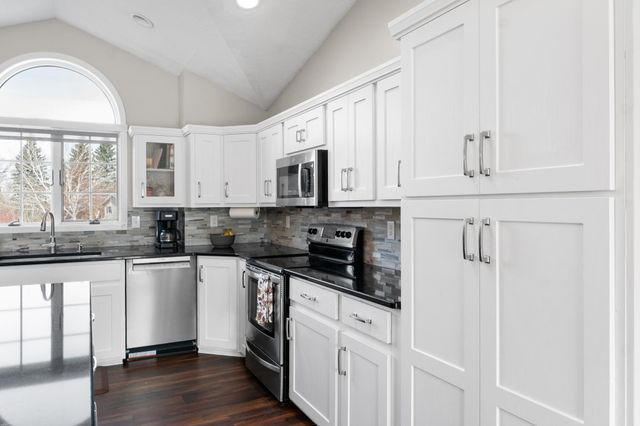 682 150th Avenue NE, Mayville, ND 58257