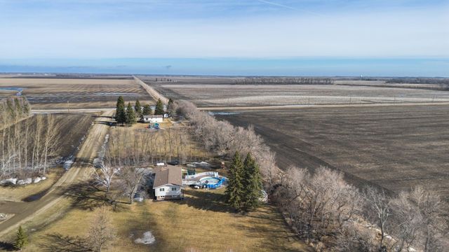 682 150th Avenue NE, Mayville, ND 58257