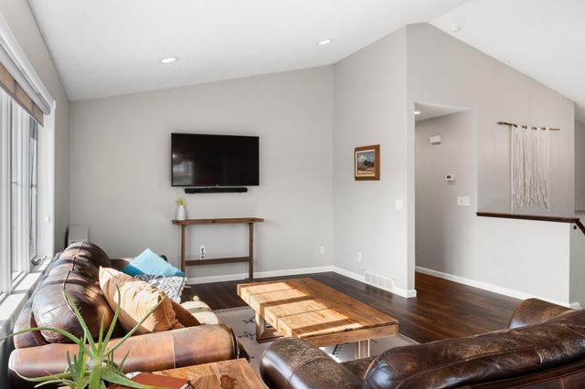 682 150th Avenue NE, Mayville, ND 58257